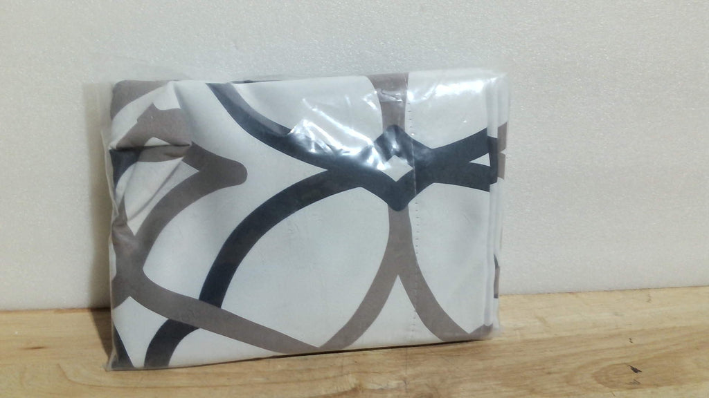 Cenefas opacas H.VERSAILTEX para cocina/baño - Cenefas térmicas aislantes para sala de estar/dormitorio, con bolsillo para barra, 1 panel, 52 x 18 pulgadas, diseño geométrico en azul vaquero oscuro y gris.