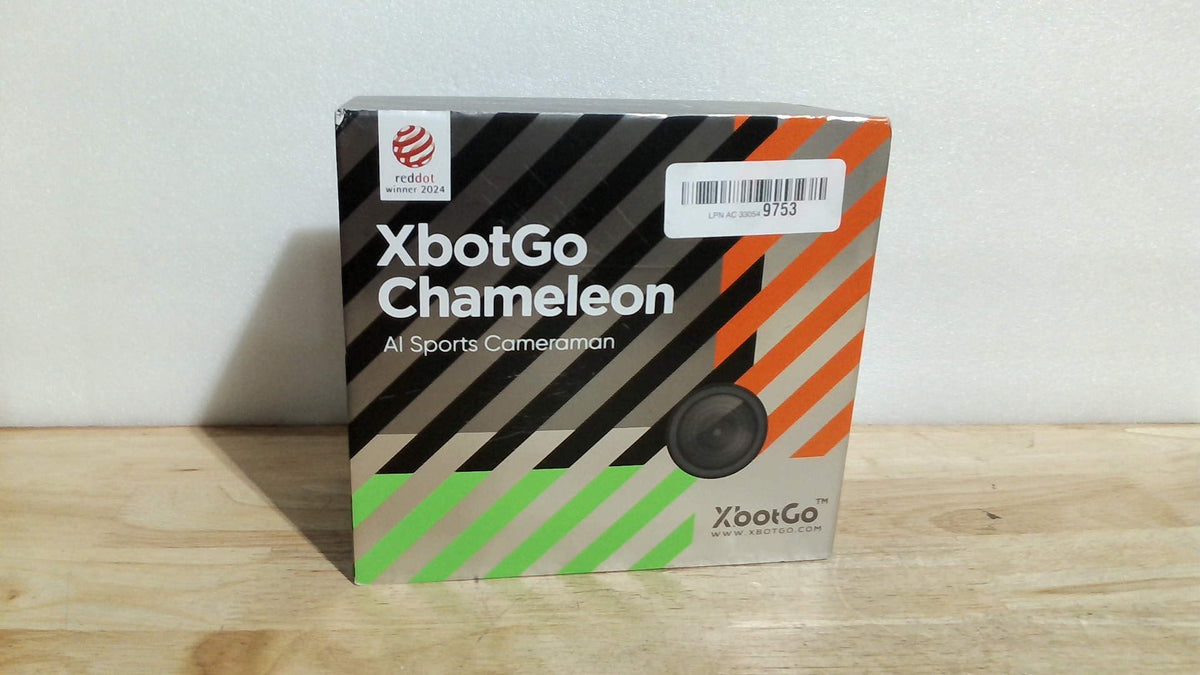 Cámara de acción deportiva automática XbotGo Chameleon AI - Cámara de fútbol 4K a 60 FPS y cámara de seguimiento de baloncesto para deportes de equipo, transmisión en vivo, sin suscripción, compatible con iOS y Android (Grafito Lava)