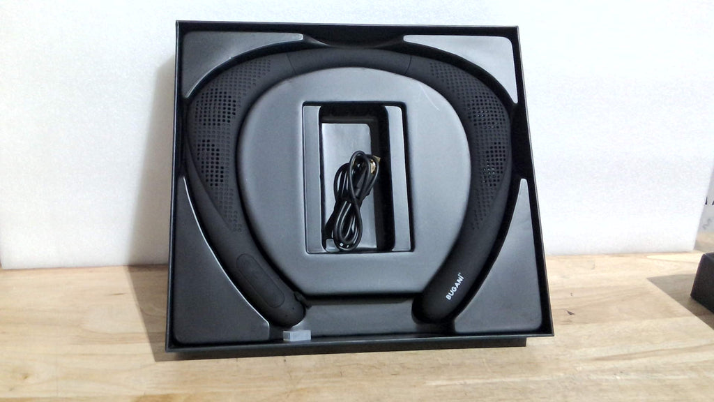 Altavoz de cuello, altavoz Bluetooth inalámbrico BUGANI para el cuello con sonido estéreo 3D real, altavoces deportivos personales ligeros con 24 horas de reproducción.
