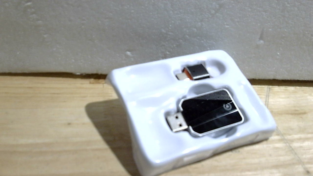 Adaptador inalámbrico SPIRITIME CarPlay para iPhone, 2026. Adaptador inalámbrico Android Auto CarPlay 2 en 1 mejorado, convierte de cableado a inalámbrico, rápido y estable, Plug & Play (plateado).