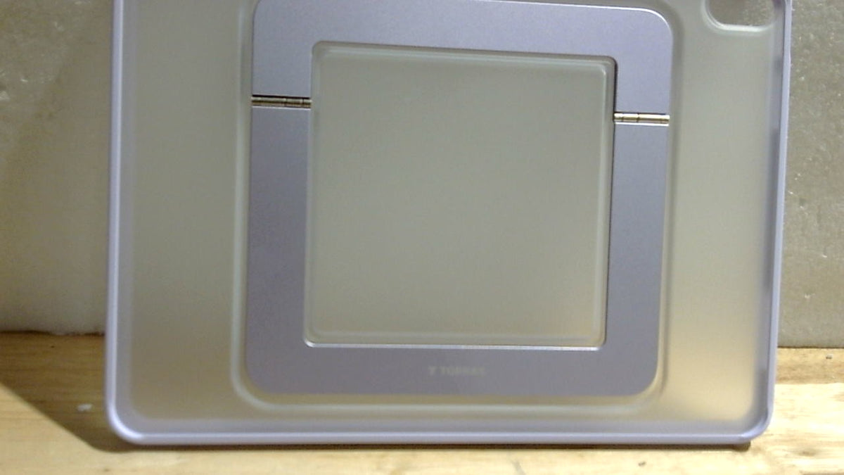 Funda TORRAS Ostand K1 Guardian para iPad Air de 11 pulgadas M4/M3/M2 (2026/2025/2024), soporte ultra estable, múltiples ángulos de visión ajustables, funda protectora delgada con soporte y portalápices, color morado.