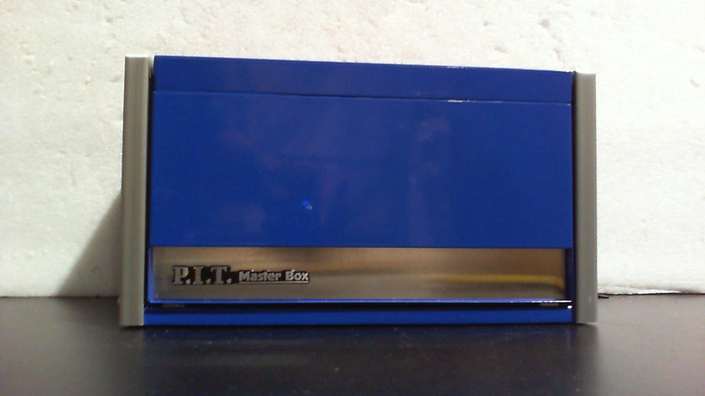 Mini caja de herramientas P.I.T. de 21, 8 cm de ancho x 11, 7 cm de profundidad, caja de herramientas portátil de acero azul apilable con 3 cajones y cierre magnético, cofre superior azul con forro para almacenamiento y organización de herramientas