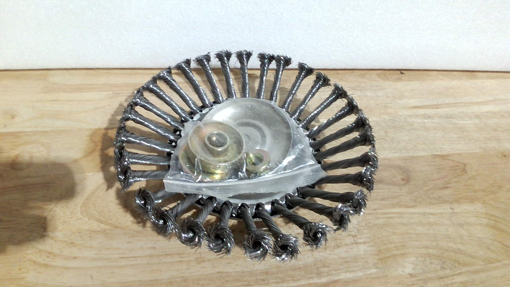 NOTA SOLO VIENE UN UNIDAD Darohz Cabezal Universal de 8 Pulgadas para Desbrozadora | Cepillo de Acero de Alta Resistencia | Compatible con la Mayoría de Orilladoras | Para Maleza, Musgo y Manchas