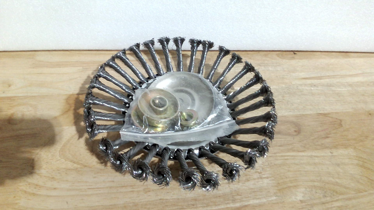 NOTA SOLO VIENE UN UNIDAD Darohz Cabezal Universal de 8 Pulgadas para Desbrozadora | Cepillo de Acero de Alta Resistencia | Compatible con la Mayoría de Orilladoras | Para Maleza, Musgo y Manchas