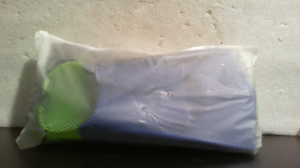 Aletas de natación Fanwill para niños, aletas cortas y cómodas para nadar largos y entrenar para niños, niñas, niños, principiantes y jóvenes (azul y verde lima ácido, talla S).