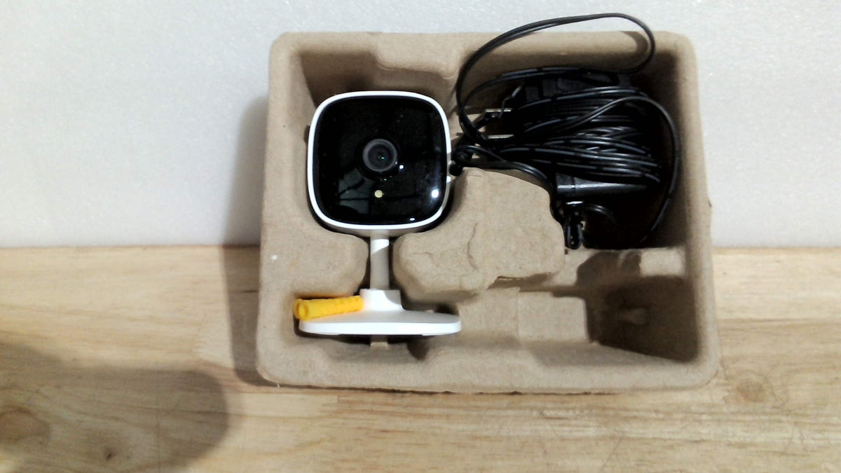 CONTIENE 4 PIEZAS Camara de Seguridad TP-Link Tapo 1080P para Interior | Monitor de Bebe y Mascotas con Deteccion de Movimiento | Audio Bidireccional, Sirena y Vision Nocturna | Alexa y Google Home | Tapo C100