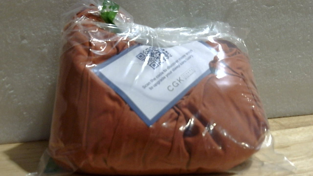Faldon de Cama con Volante Envolvente | Terracota, Tamano King, Caida de 12 pulgadas | Correa Elastica de Facil Ajuste, Plisado, sin Arrugas