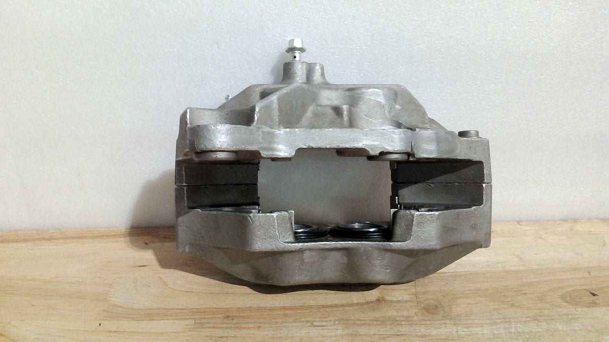 caliper de freno de 4 pistones (mordaza o pinza de freno de alto rendimiento)