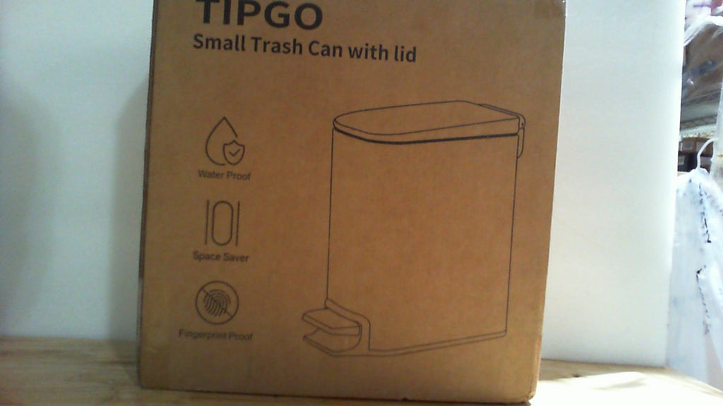 basurero de pedal pequeño con tapa TIPGO.