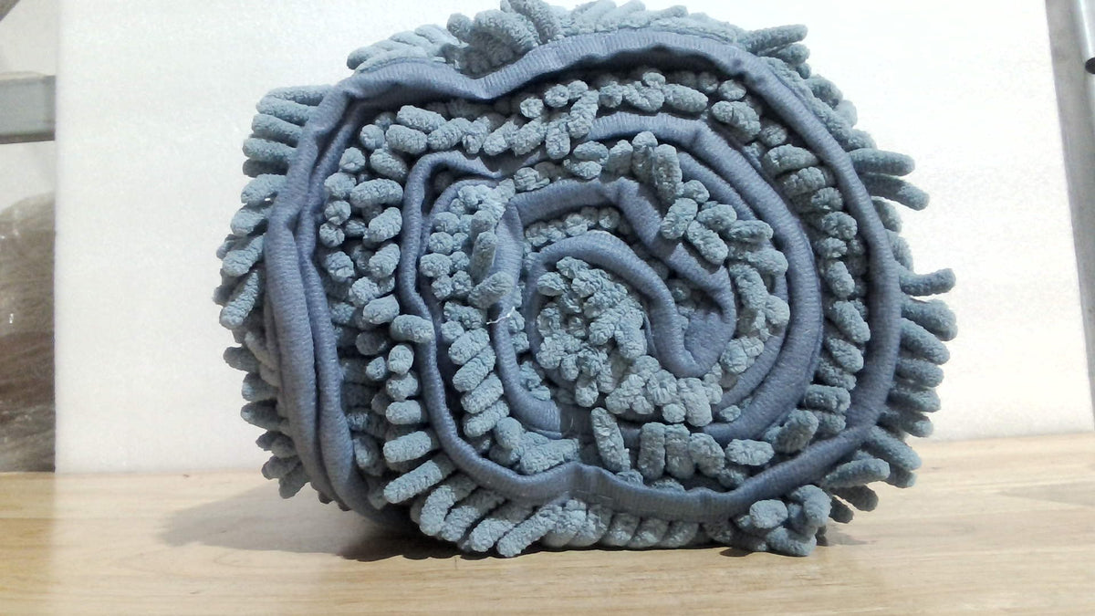 alfombra de baño texturizada tipo chenille IMAGENES ILUSTRATIVAS