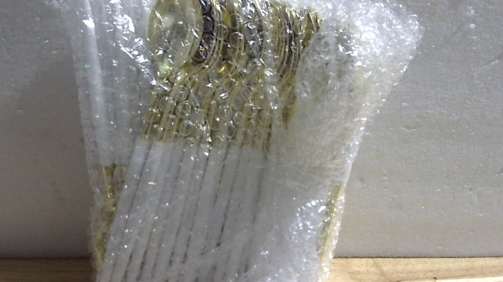 I00000 60 Cubiertos Plásticos Dorados | Servicio Desechable Resistente | 20 Tenedores, 20 Cuchillos y 20 Cucharas para Boda