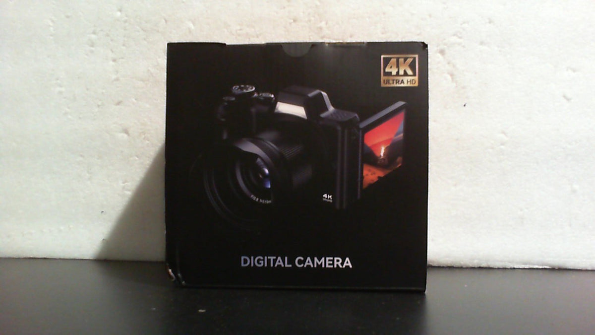 Camara Digital 4K para Fotografia y Vlogging | 56MP | Pantalla Abatible 180 grados | Zoom 16X | 32GB Incluida