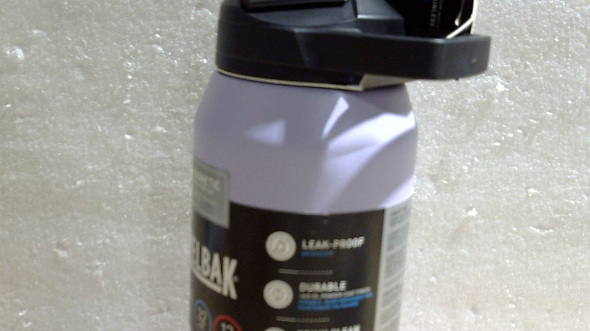 PRESENTA UN GOLPE-Botella de Agua Camelbak Chute Mag 32 oz | Acero Inoxidable con Aislamiento al Vacío | para Viaje y Aire Libre | Morado Pastel