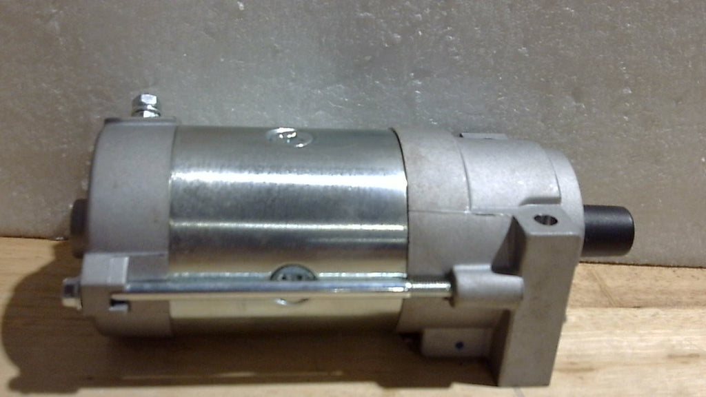 USADO-Motor de Arranque SHOWSEN 136-7880 | Compatible con Toro TimeCutter, Titan HD, Z Master y Radius | Motores 2P77F | Reemplaza 127-9209, 133-1564