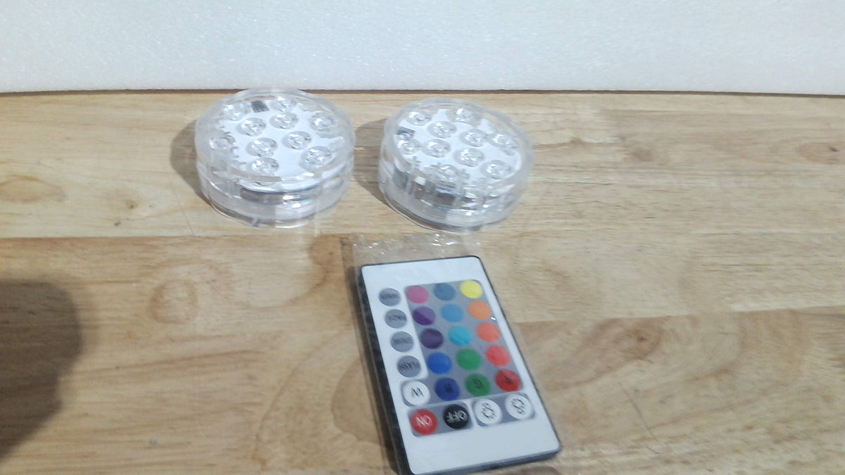 luz LED sumergible multicolor con control remoto