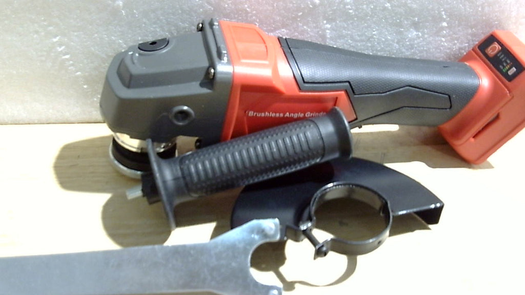 USADO-Amoladora Angular Inalámbrica HLiePiHa para Baterías Milwaukee 18V | 7000 RPM Brushless | 3 Velocidades Variables | Para Discos de 12.5cm | Mango Auxiliar | Sin Batería
