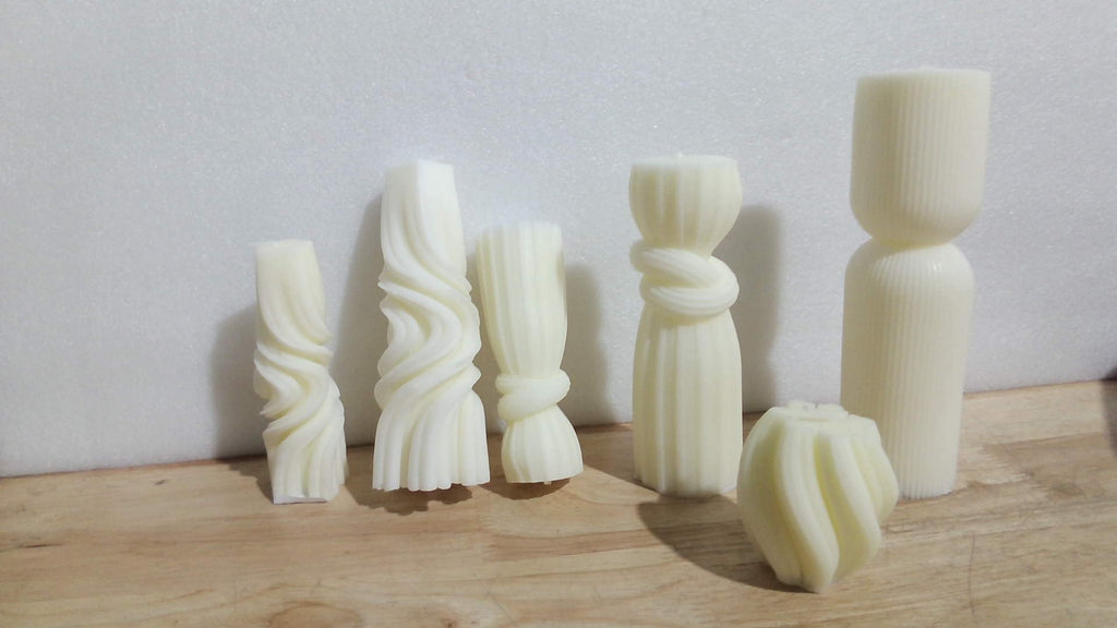 Threlaco Set de 6 Velas Pilar Decorativas Estriadas | Cera de Soya Aromáticas Estética Moderna | Blanco 6-17.5 cm