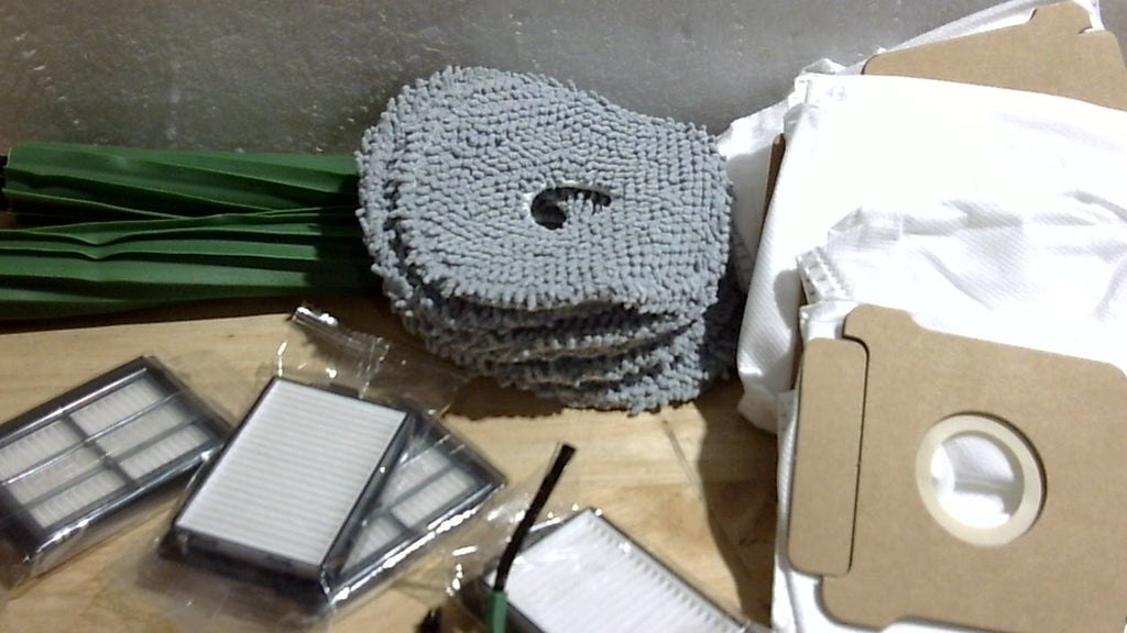 USADO-Roomba Plus 505 Combo de piezas de repuesto para iRobot Roomba Plus 505 Combo robot/Roomba Plus 405 Combo Robot Aspirador, 2 cepillos de rodillo, 6 bolsas de polvo, 6 almohadillas de trapeador, 4 filtros HEPA y  6 cepillos laterales