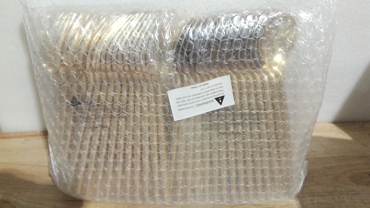 PRODUCTO VIENE COMO SE MUESTRA EN LA SEGUNDA IMAGEN VARIEDAD DE  Cubiertos Dorados de Plastico | Set Desechable Martillado CONTIENE TENEDORES CUCHARAS Y CUCHILLOS
