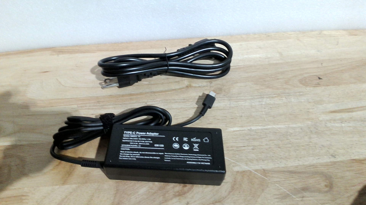 PRODUCTO VIENE COMO SE MUESTRA EN LA SEGUNDA IMAGEN  ) Cargador de Laptop SLE-TECH 65W USB-C | Compatible con Lenovo ThinkPad X1 Carbon Gen 6-9, T14 T15 E14 E15 L13, Yoga 7i 9i, Chromebook | Adaptador AC Tipo C
