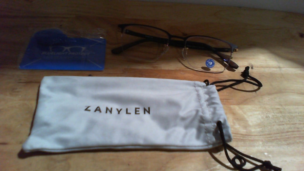 Lentes ZanyLen con Filtro de Luz Azul para Hombre | Anteojos para Computadora y Gaming | Montura Metalica Semi al Aire Negro/Dorado, Antirreflejo UV400
