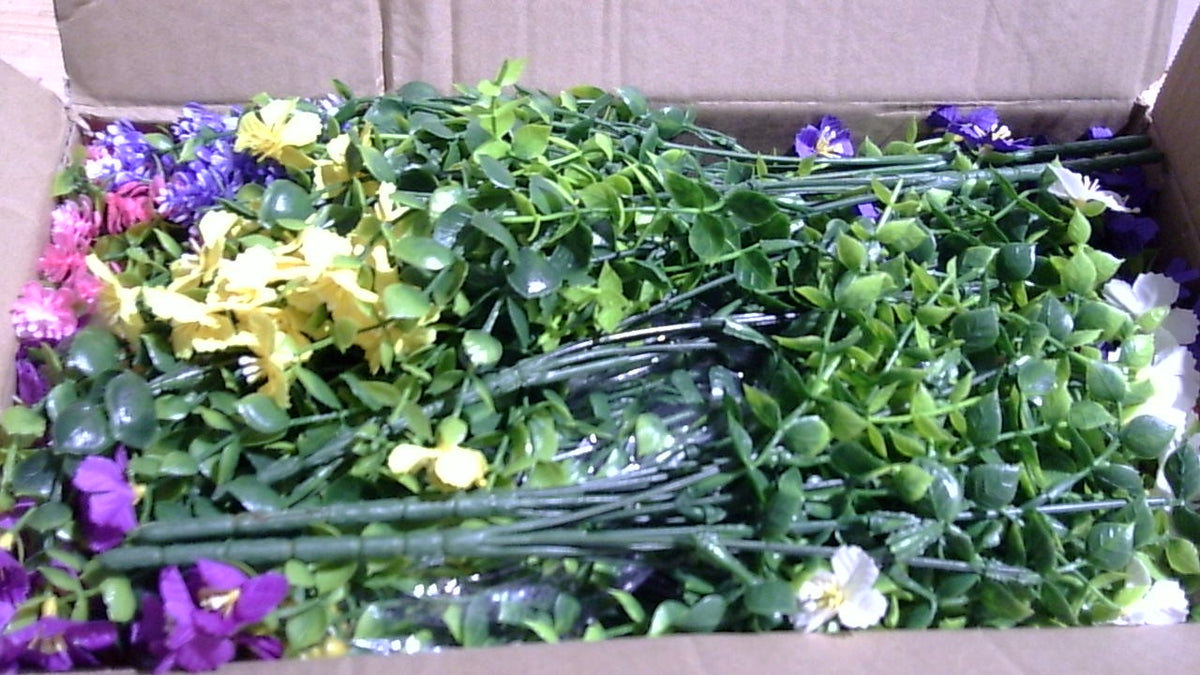 24 Paquetes de Flores Artificiales para Exterior, Flores Falsas Falsas Plantas Florales de Plástico Decoración de Primavera Verano para Exterior Hogar Patio Jardín, Multicolor