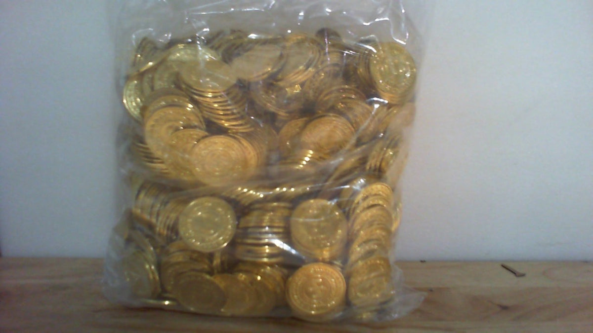 monedas de oro plásticas de juguete (1000 unidades aprox).