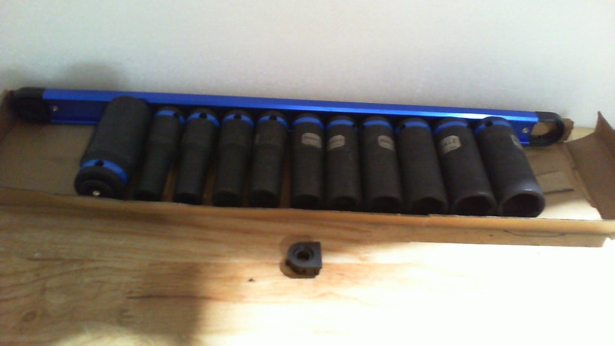 USADO y NO INCLUYE PIEZA PLATEADA DE IMAGEN REFERENCIA - SEESII Set de Dados de Impacto de 1/2 pulgada con Organizador Magnetico | 11 Piezas CR-MO Profundos Metricos (10-24mm) | 6 Puntas para Llave de Impacto | Reparacion de Ruedas y Suspension