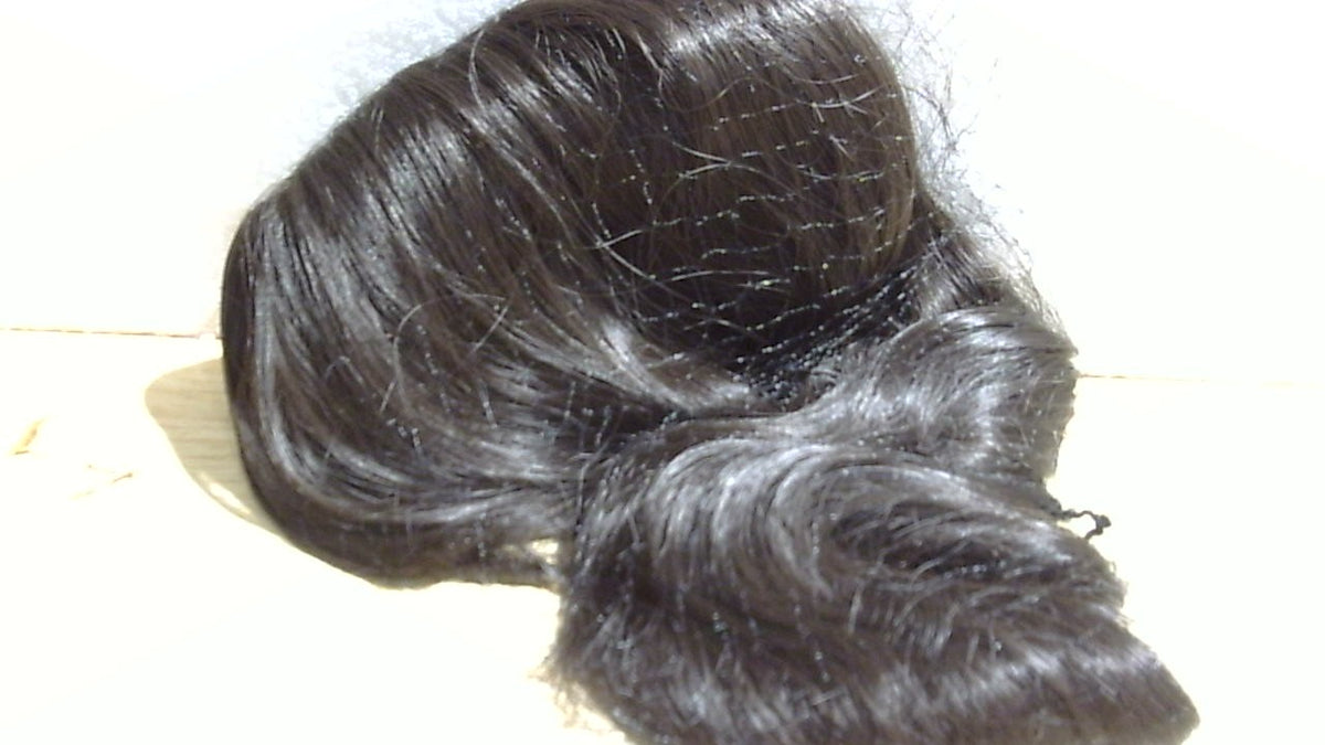 Prótesis Capilar Hair Topper con Base Grande 360° 3D | Para Mujeres con Coronilla Escasa | 20 pulgadas Ondulado con Fleco y Clip de Raya Francesa