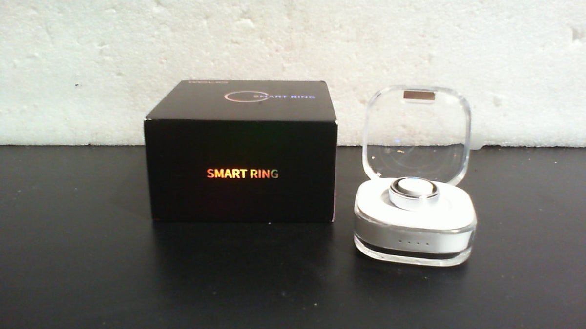 Anillo inteligente Smart Ring usado, color plateado, con estuche de carga y caja para un estilo discreto