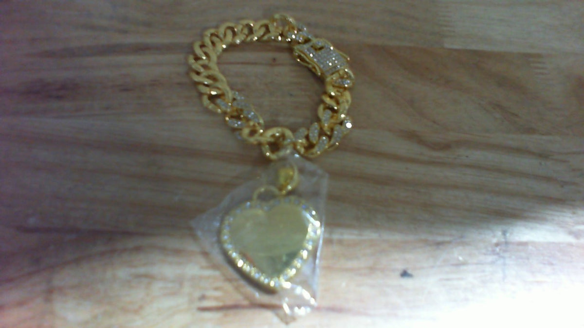 Hillban Collar de Cadena Dorada para Perro con Diamantes | Collar con Corazón de Rhinestones | Placa de Identificación y Nombre Personalizado | Para Perro y Gato Pequeño, Mediano y Grande | Dorado, 8 Pulgadas