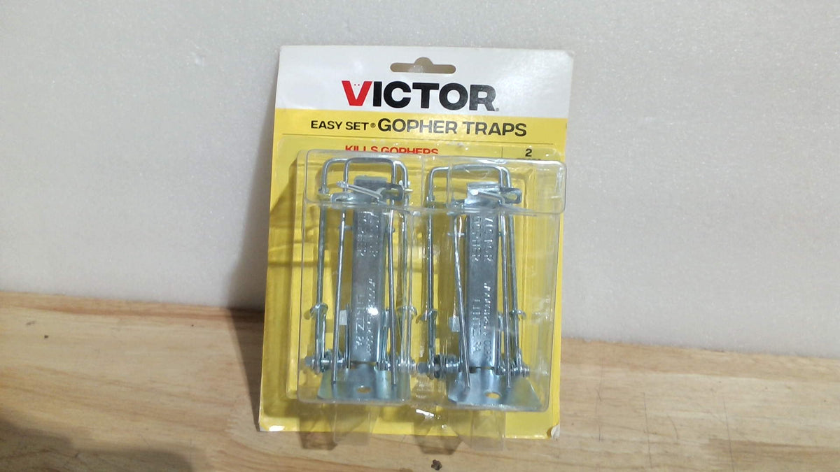trampas metálicas para taltuzas (gophers) Victor Easy Set Gopher Traps ( ARTICULO VIENE COMO SE OBSERVA EN LA SEGUNDA IMAGEN ( VIENE SELLADO )