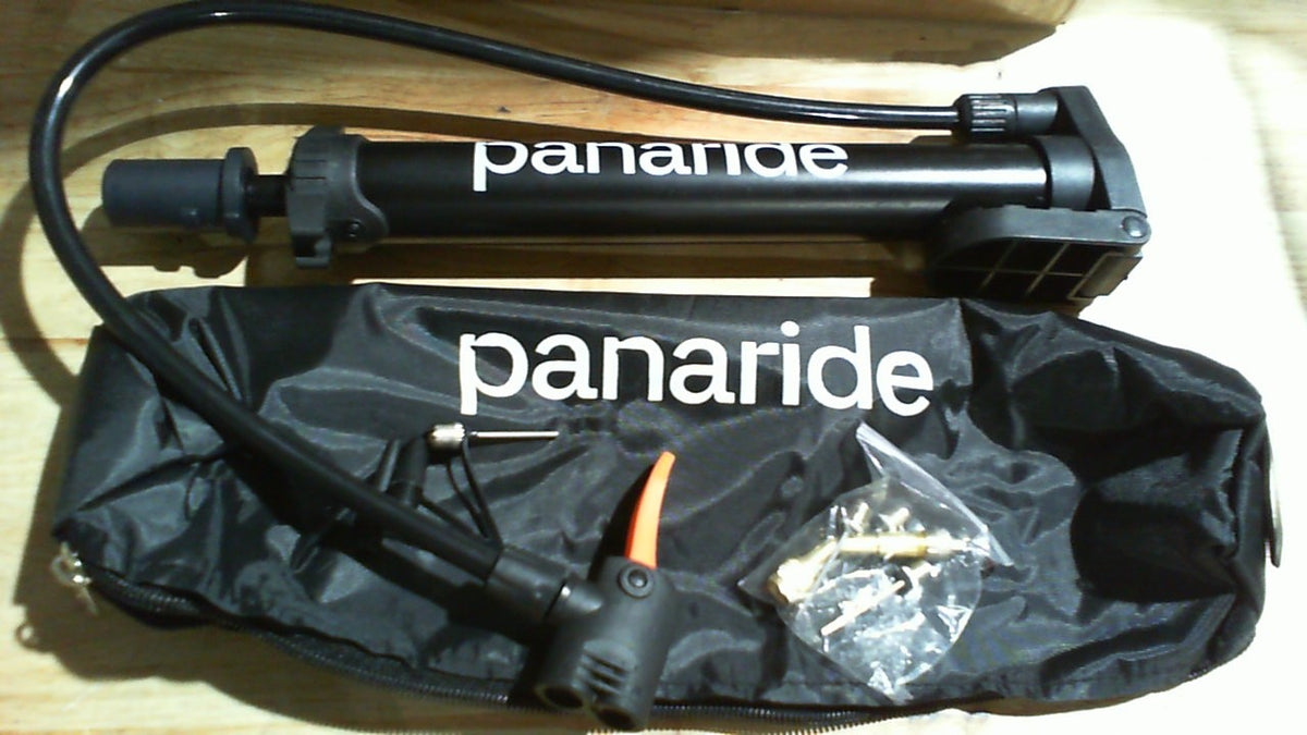 USADA E INCOMPLETA (FALTA MANGO DE AGARRE) bomba manual o inflador de pie portátil para bicicleta de la marca Panaride (Modelo P120)