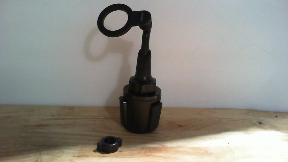 soporte magnético para teléfono celular diseñado para colocarse en el porta vasos del carro LISEN