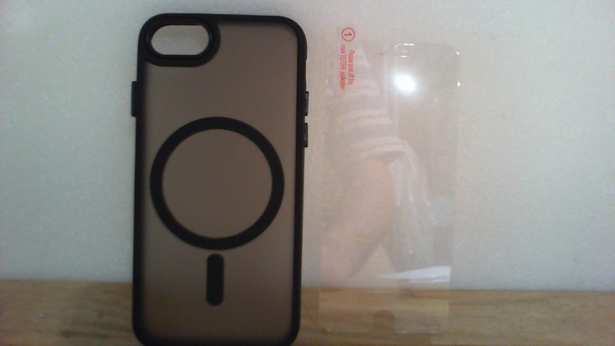 estuche (protector) magnético translúcido para iPhone junto con su respectiva lámina protectora de pantalla modelo 7-8
