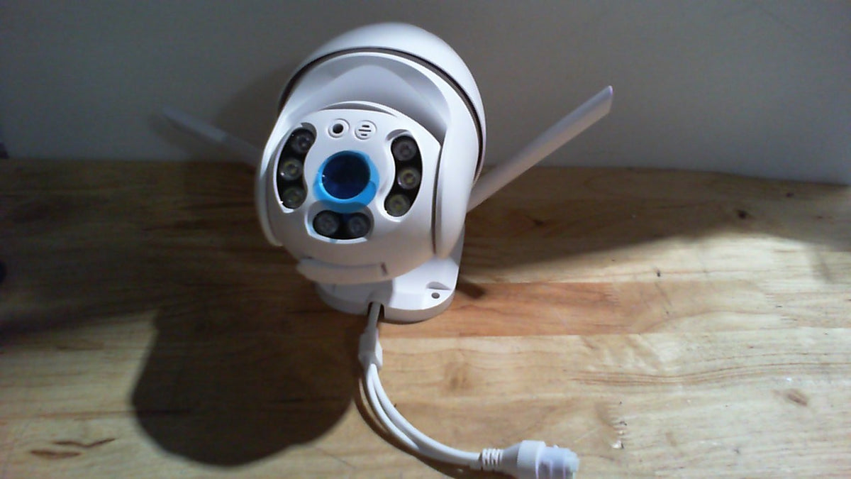 cámara de seguridad robótica tipo PTZ