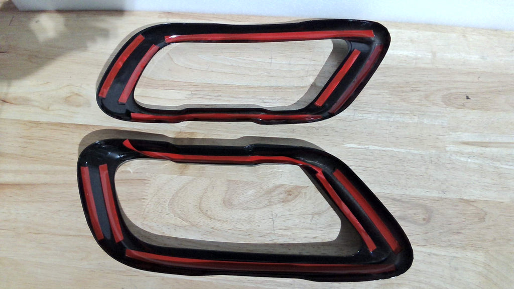 juego de cubiertas embellecedoras para las salidas del tubo de escape (Exhaust Muffler Tail Pipe Covers articulo viene como se muestra en la segunda y tercera imagen