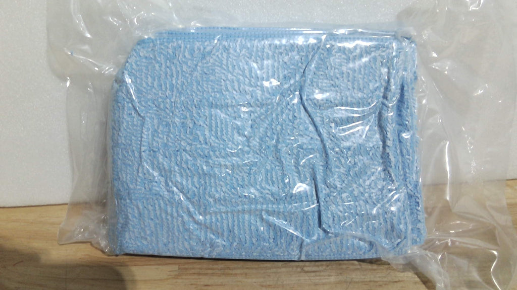 paquete de paños o almohadillas de microfibra reutilizables (Reusable Microfiber Mop Pads) articulo viene en empaque sellado asi como se muestra en la segunda imagen