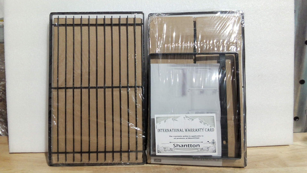 articulo similar a la primera imagen  estante organizador de metal, apilable y expandible, diseñado con una base de rejilla y marcos laterales rectangulares articulo viene como se muestra a la segunda imagen