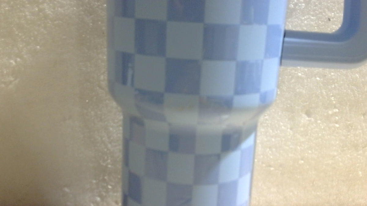 PRESENTA RAYONES Y ES USADO-Simple Modern Vaso forrado de cerámica a prueba de fugas de 40 onzas