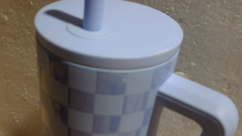 PRESENTA RAYONES Y ES USADO-Simple Modern Vaso forrado de cerámica a prueba de fugas de 40 onzas