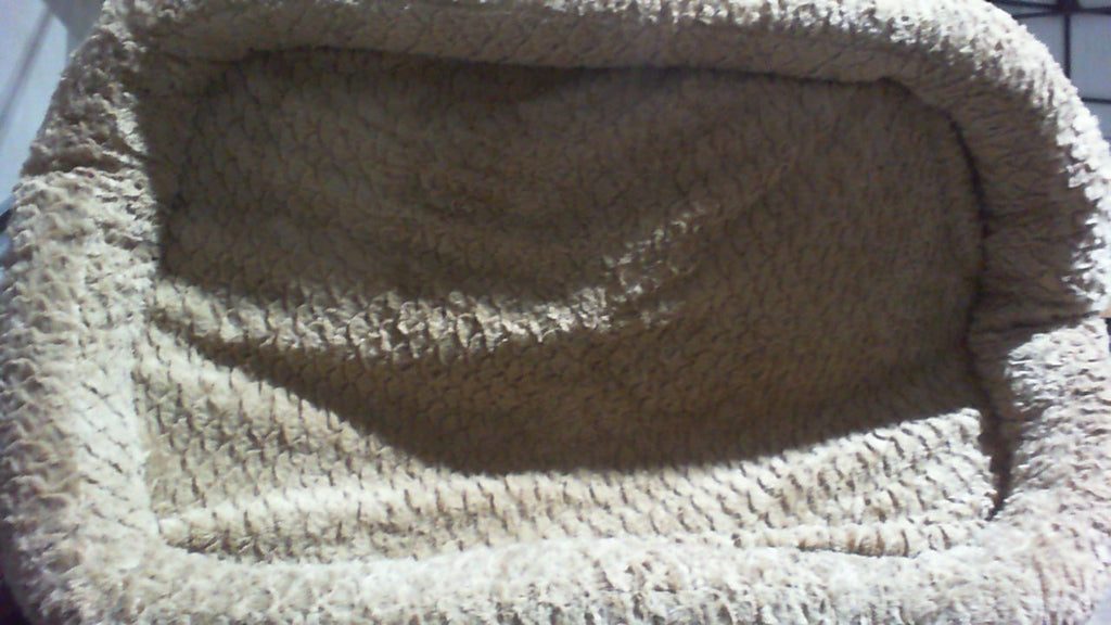Cama ortopédica Pawk para perros grandes, 107 x 81 cm, marrón claro.