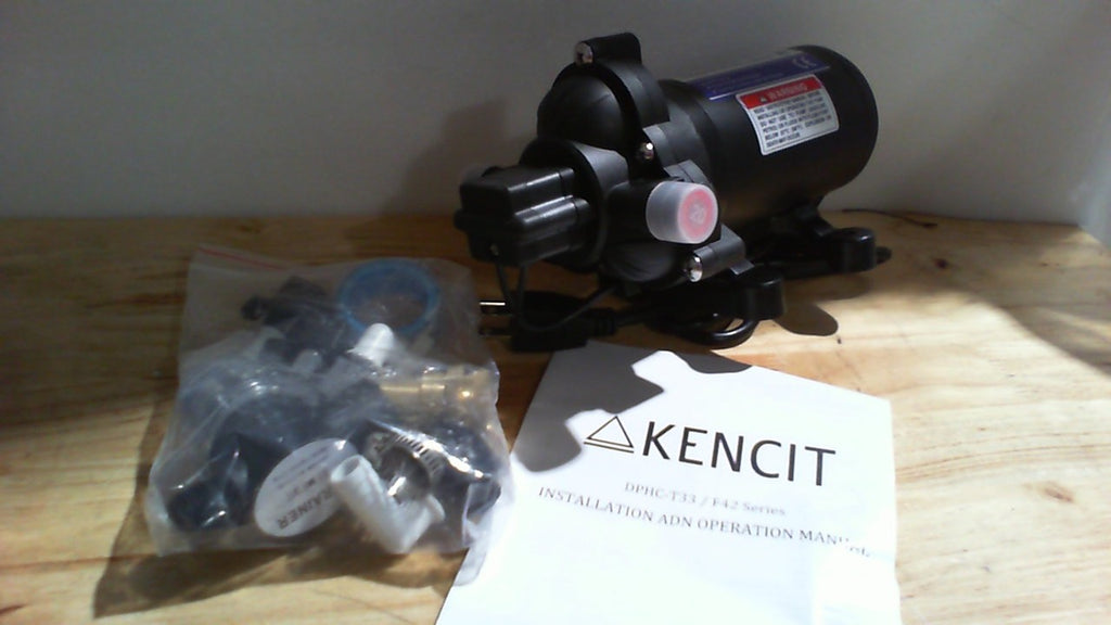 USADO bomba de agua automática de diafragma bajo demanda de la marca KENCIT (serie DPHC-T33 / F42).