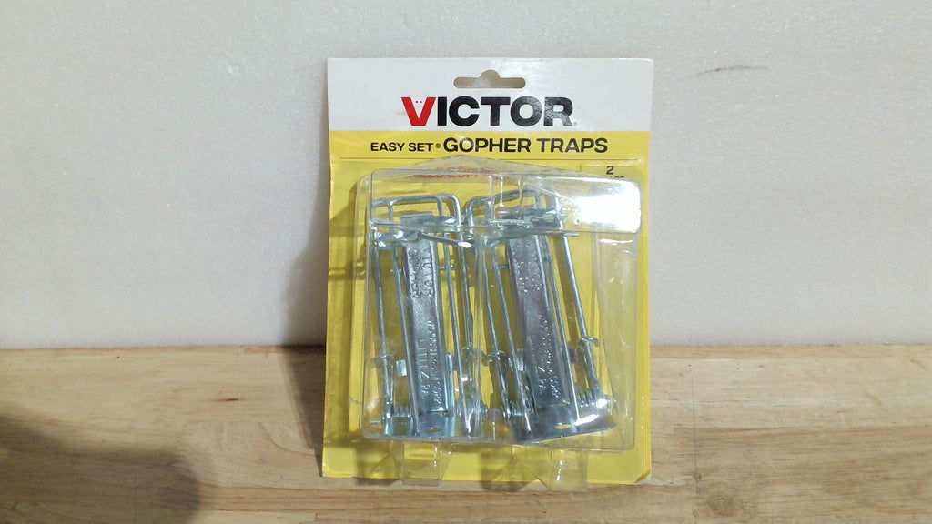 trampas metálicas para taltuzas (gophers) Victor Easy Set Gopher Traps ( ARTICULO VIENE COMO SE OBSERVA EN LA SEGUNDA IMAGEN ( VIENE SELLADO )