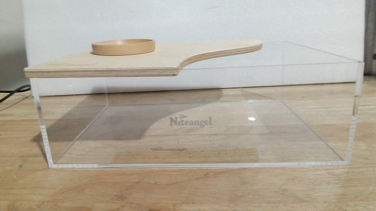 caja de baño de arena acrílica con tapa de madera de la marca Niteangel ( ARTICULO VIENE COMO SE MUESTRA EN LA IMAGEN 2 Y 3