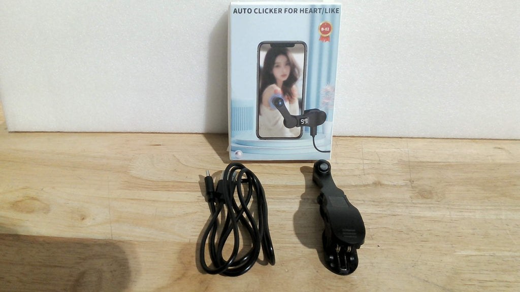 Según foto 2: clicker automático de pantalla para celulares
