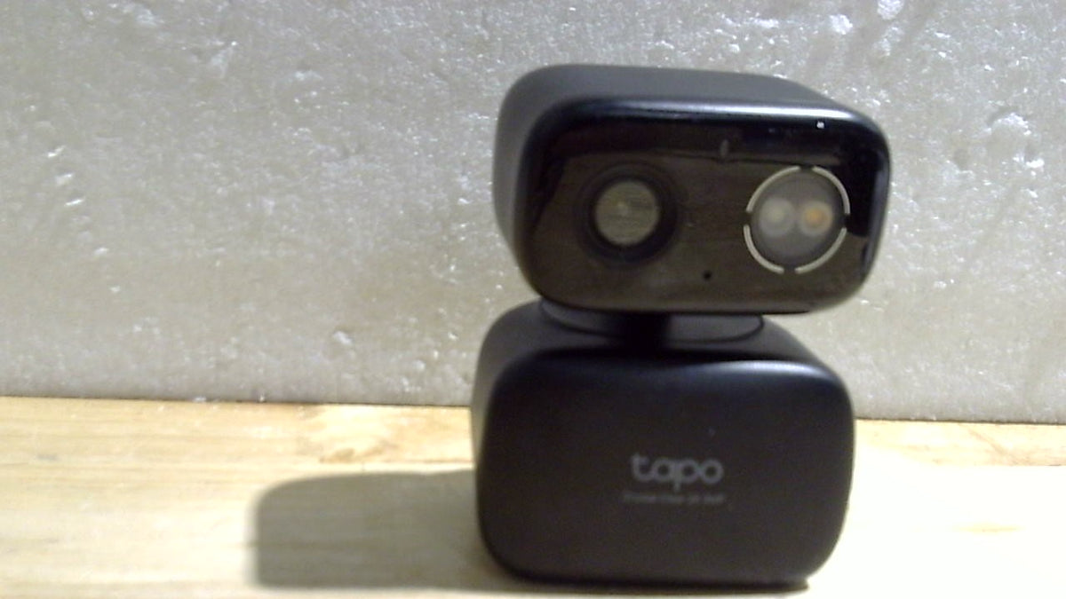 EL SET SOLO INCLUYE LA CÁMARA-Tapo 2K interior/exterior Pan/Tilt cámara de seguridad