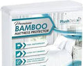 Protector de colchón impermeable de bambú de la marca PlushDeluxe ( ARTICULO VIENE COMO SE MUESTRA EN LA SEGUNDA Y TERCERA IMAGEN )