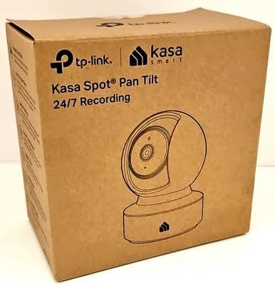 Cámara de seguridad cableada Kasa 1080p para interiores con función de giro e inclinación: funciona como monitor para bebés y mascotas, detección y seguimiento de movimiento, audio bidireccional, visión nocturna #6488