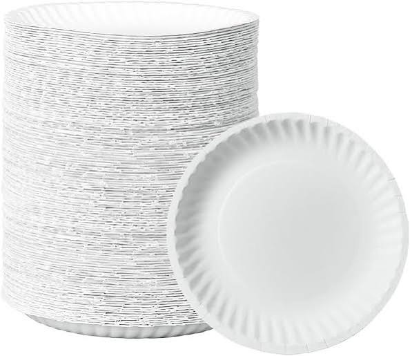 platos desechables blancos